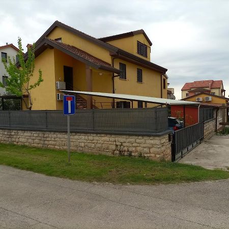 Apartments Ingrid Novigrad Istria Exterior foto